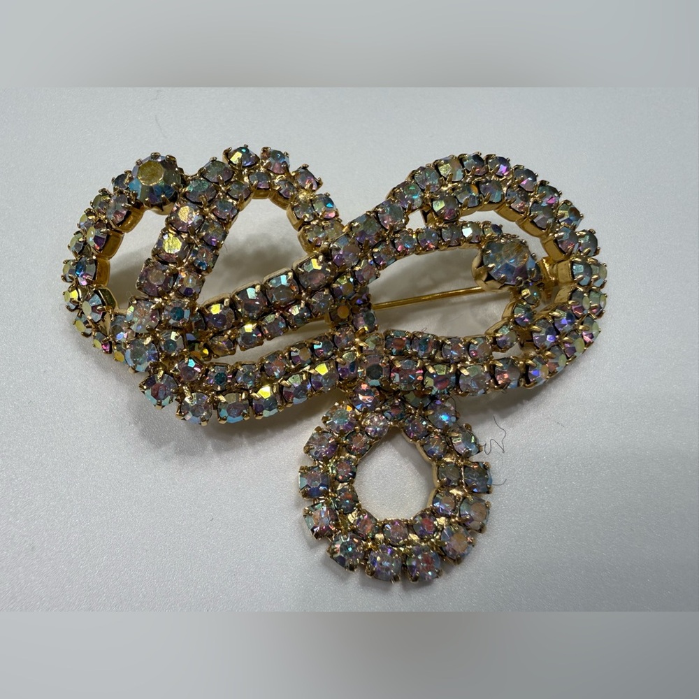 Eisenberg Vintage Rhinestone Crystal Brooch